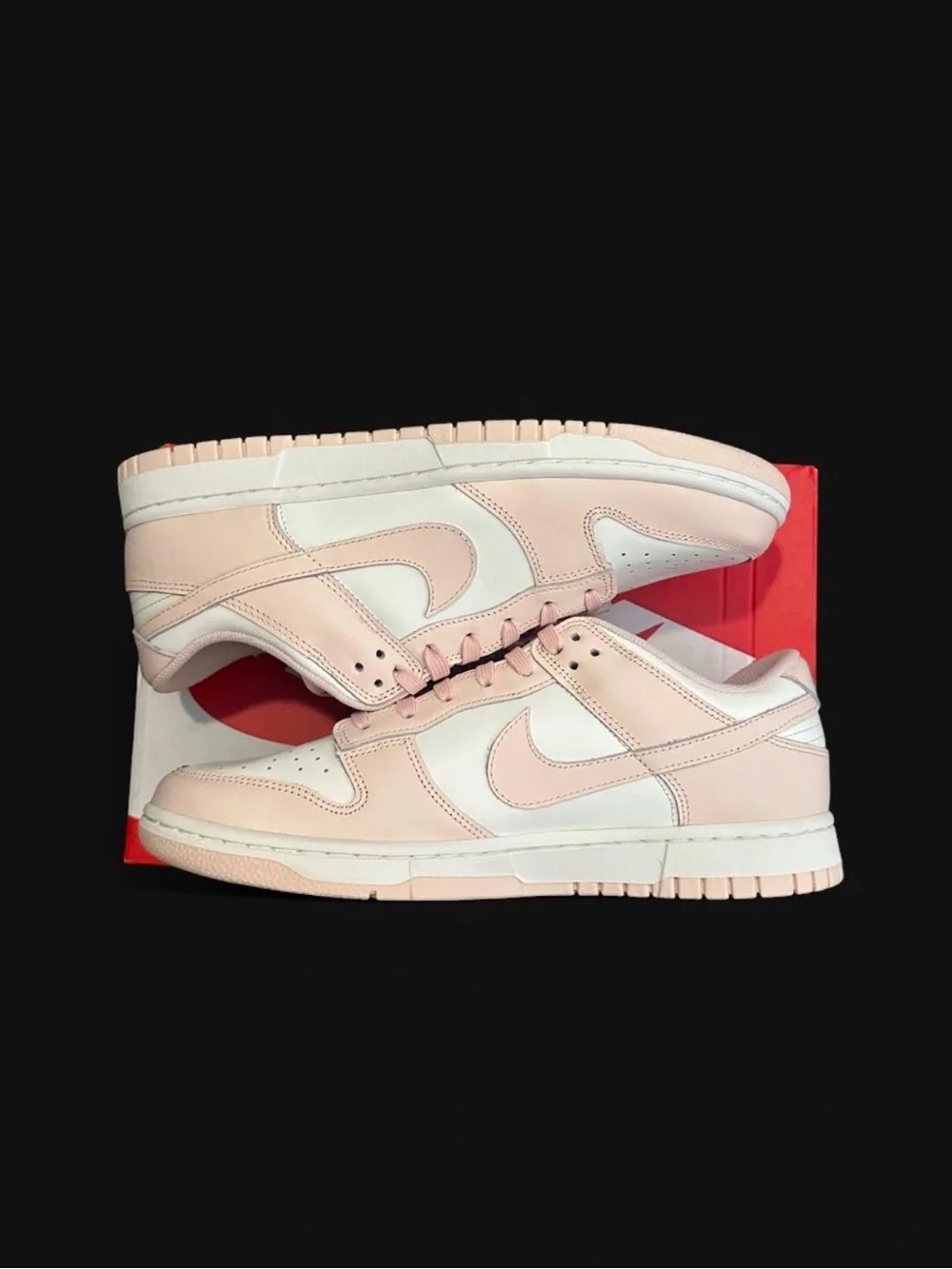 WOMENS NIKE DUNK LOW ORANGE PEARL SIZE 11.5 (MENS SIZE 10) NWT DEADSTOCK